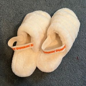 NWOT dunkin’ donuts slippers